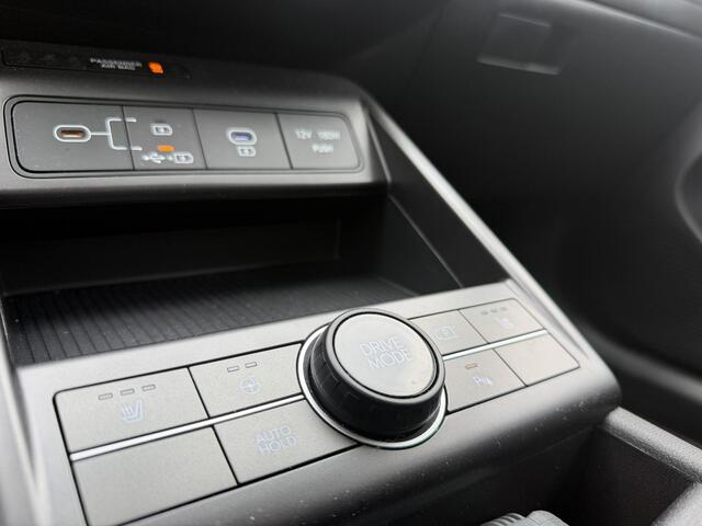 Hyundai Kona 1.6 GDI HEV Comfort Smart Voorstoelen verwarmd / Stuur verwarming / Privacy glas / Apple Carplay - Android Auto / Navigatiesysteem / 18 inch Lichtmetaal /