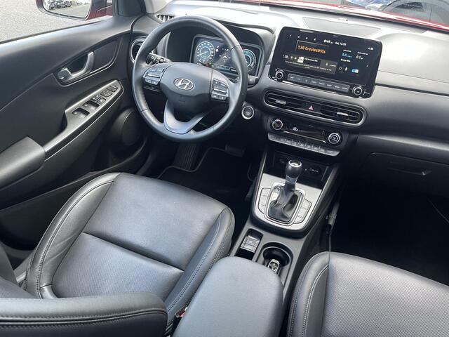 Hyundai Kona Premium 1.6 GDI HEV 105pk | TREKHAAK | LEDER | NAVI | APPLE CARPLAY / ANDROID AUTO | HEAD-UP DISPLAY | ADAPTIVE CRUISE |