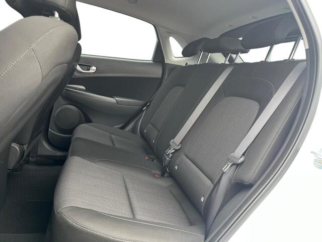 Hyundai Kona Comfort+ 1.6 GDI HEV 140pk | CAMERA | APPLE CARPLAY / ANDROID AUTO | LM-VELGEN | CRUISE CONTROL | PARKEERSENSOREN |