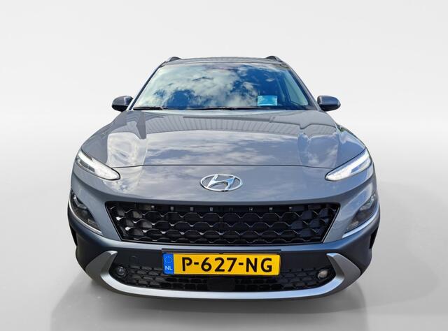 Hyundai Kona 1.6 GDI HEV Fashion | 21.259 km ! | Trekhaak | Navigatie |