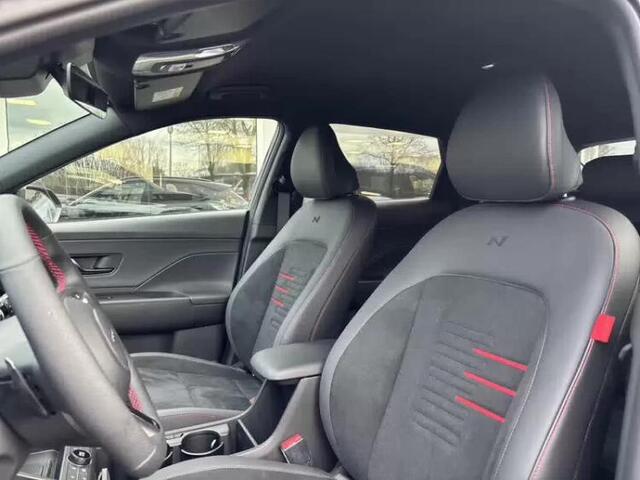 Hyundai Kona 1.6 GDI HEV N-Line | Demo voordeel | Rijklaarprijs! | Apple CarPlay/Android Auto | Verwarmde en verkoelde stoelen | 360 Camera |