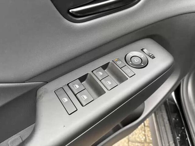 Hyundai Kona 1.6 GDI HEV N-Line | Demo voordeel | Rijklaarprijs! | Apple CarPlay/Android Auto | Verwarmde en verkoelde stoelen | 360 Camera |
