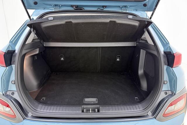 Hyundai Kona EV Fashion 64 kWh 204pk | SOH 100%! | Navigatie | Camera | Stoelverwarming | Climate Control | Cruise Control | Keyless Start | Warmtepomp