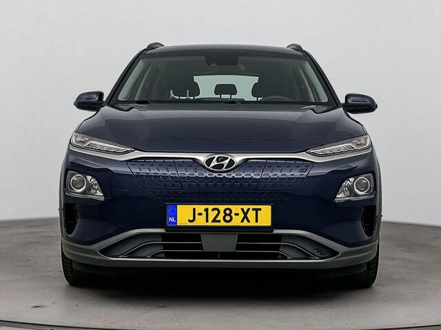 Hyundai Kona EV Comfort 64 kWh | SOH 94.4% | Achteruitrij camera | Adaptive cruise | Lane assist | Apple Carplay/Android Auto |