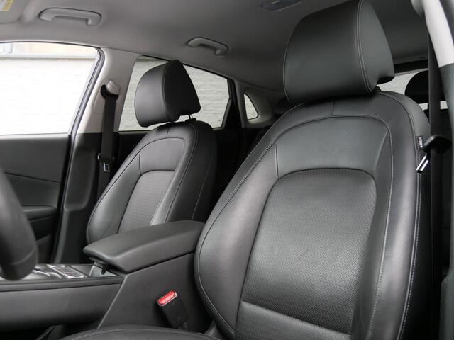 Hyundai Kona EV 64kWh PREMIUM/ LEER/ ELEKT. STOELEN/ WARMTEPOMP