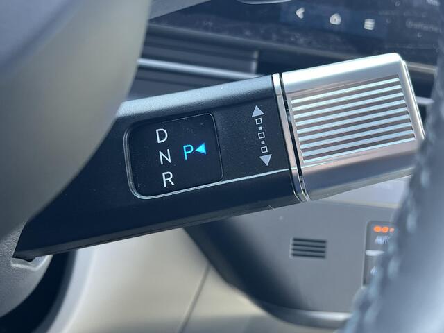 Hyundai Kona 1.6 GDI HEV Premium Sky / Automaat / Schuifdak / Leder / Camera 360° / Stoelventilatie / Stuur- en stoelverwarming / Apple Carplay Android / 18" LM wielen /