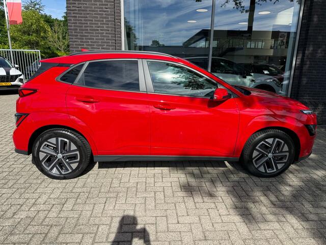 Hyundai Kona EV Fashion 64 kWh | SOH 95% | Fase 3 | Adapt Cruise |