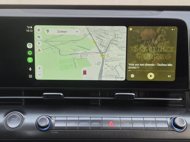 Hyundai Kona 1.6 GDI HEV Comfort Smart Automaat / Fabrieksgarantie tot 1-2030 / Stuur- & Stoel verwarming / Achteruitrijcamera / Apple Carplay Android Auto / Keyless Entry/Start / Adaptief cruise control / Draadloze telefoon lader / Climate control /
