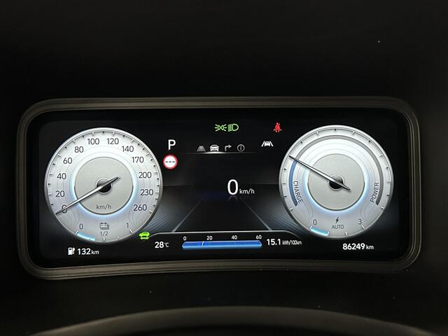 Hyundai Kona EV Premium 64 kWh | SOH 96% | HUD | Leder | Stoelverwarming | Trekhaak | 3-FASE