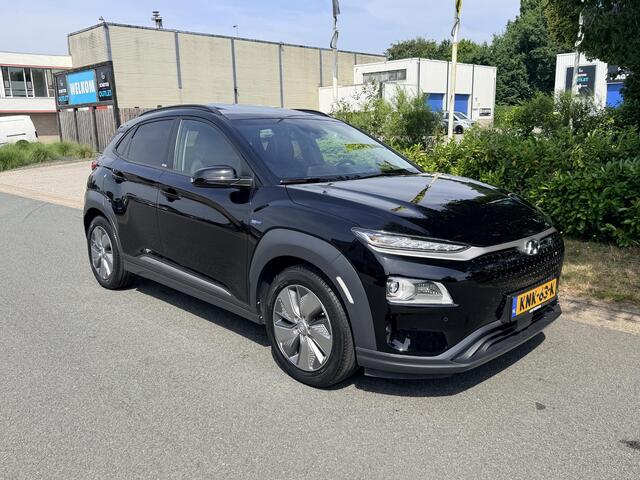 Hyundai Kona EV Premium Sky 64kWh 204PK LederoSchuifdak