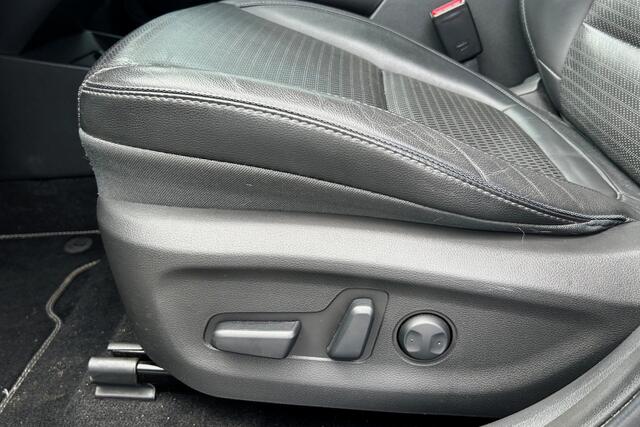 Hyundai Kona EV Premium 64 kWh VOL!