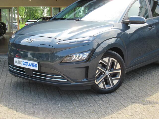 Hyundai Kona EV Premium Edition 64 kWh 1e eigen | dealer onderh | head up | LED kopl | keyless | navi | warmtepomp | elektr.stoelen