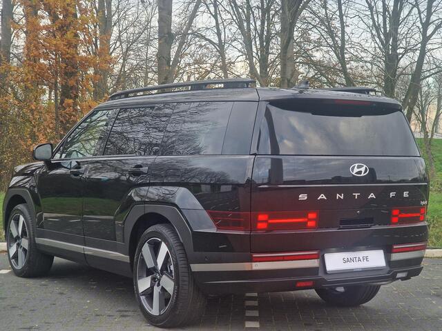 Hyundai SANTA FE 1.6 T-GDI HEV Premium Sky 7p. | ¤3000 KORTING | GLAZEN SCHUIF/-KANTELDAK | DIGITALE BINNESPIEGEL | HEAD-UP DISPLAY |