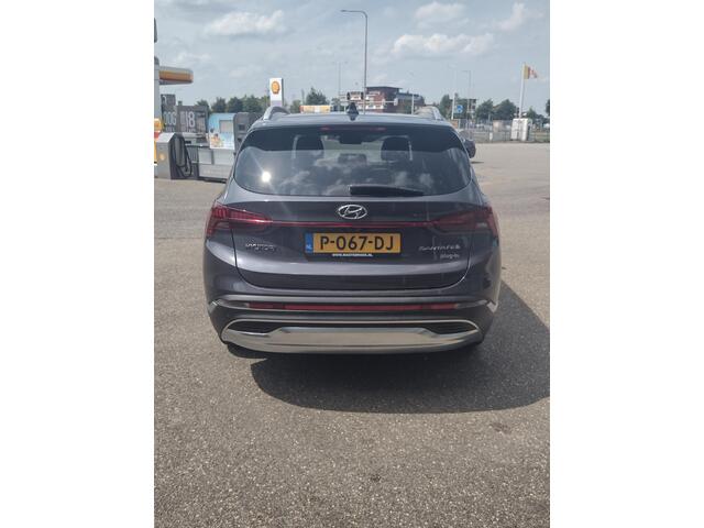 Hyundai SANTA FE 1.6 T-GDI PHEV Comfort Smart Sky 7p. Automaat, 7 persoons Staat in Hardenberg