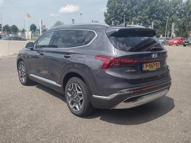Hyundai SANTA FE 1.6 T-GDI PHEV Comfort Smart Sky 7p. Automaat, 7 persoons Staat in Hardenberg