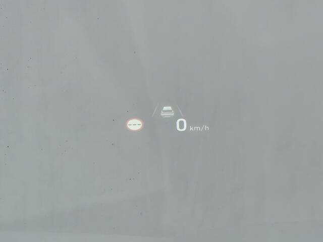 Hyundai SANTA FE 1.6 T-GDI PHEV Plug-in Premium Plus Automaat / HUD / Apple Carplay Android Auto / Stuur-, Stoel en Achterbankverwarming / Rondomzicht camera / Trekgewicht 1350 kg / Adaptief CC / Stoelventilatie /