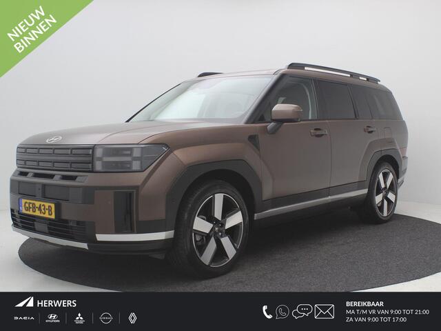 Hyundai SANTA FE 1.6 T-GDI HEV Premium 7-Persoons / Trekhaak Afneembaar / Leder / Stoelverkoeling & Verwarming / 360 Camera / Adaptive Cruise Control / HUD Display / NL Auto / Full Option