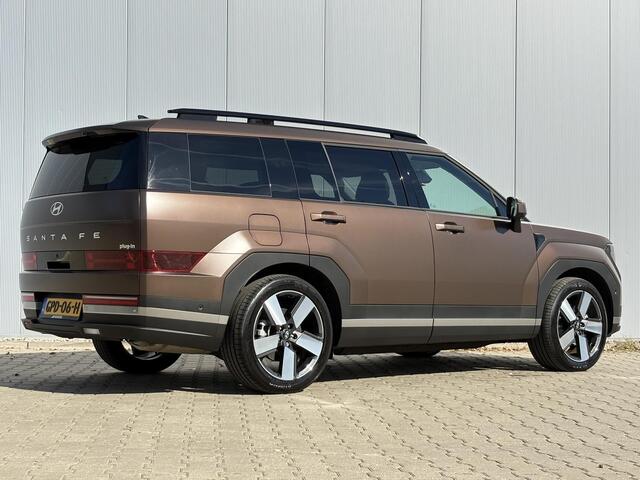 Hyundai SANTA FE 1.6 T-GDI PHEV Premium Plus 4WD 7 persoons/ Afneembare trekhaak/ Climate control / Stoelverwarming voor en achter / Stoelverkoeling voor / Apple Carplay/Android Auto /