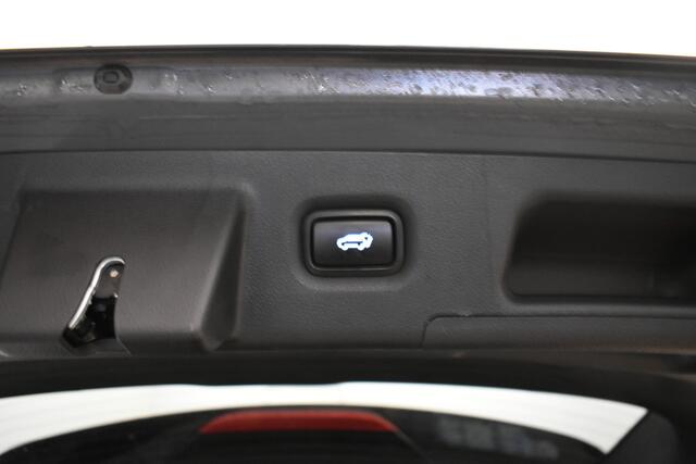 Hyundai SANTA FE 1.6 T-GDI PHEV Premium Sky 7p. Pano Cam El-Stoelen + Aklep Dhoek