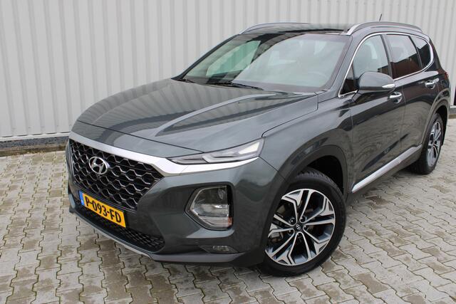 Hyundai SANTA FE 2.4 GDI Premium | Incl. 12 maanden garantie | 7 persoons | Apple carplay/Android auto | Cruise control | Schuif/kantel dak | 360° camera | Elektrisch verstelbare voorstoelen
