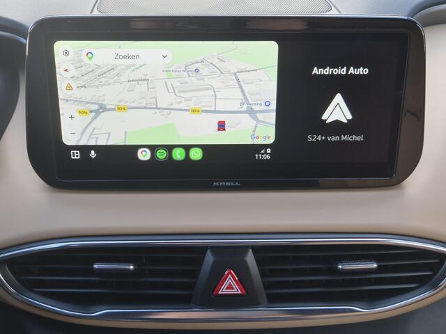 Hyundai SANTA FE 1.6 T-GDI PHEV Premium Plus Sky Automaat 5P. / Fabrieksgarantie tot 11-2027 / Trekhaak afneembaar / Dealer onderhouden / Trekgewicht 1.350 kg / head-up display / Panorama schuifdak / Stuur-, stoel- en achterbankverwarming / Apple Carplay Android / Rondomz