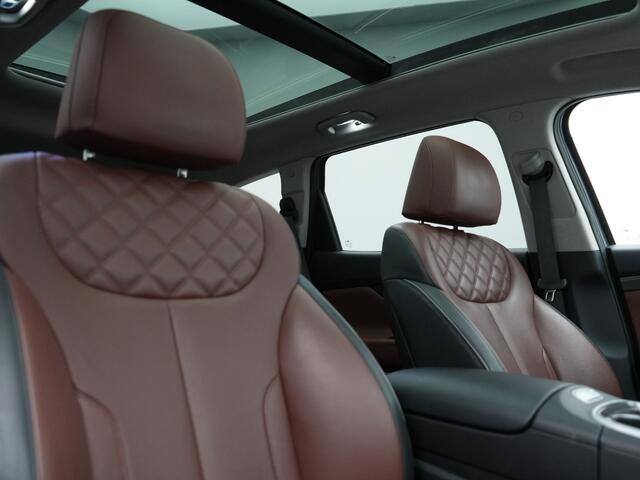 Hyundai SANTA FE 1.6 T-GDI Premium Smart Sky PHEV 266pk Dealer O.H. | Panodak | Adaptive Cruise | Camera | Krell Audio | Lederen Sportstoelen Verwarmd | Apple Carplay | Keyless | Blis | Stuur Verwarmd | Navigatie | DAB | Plug In Hybrid