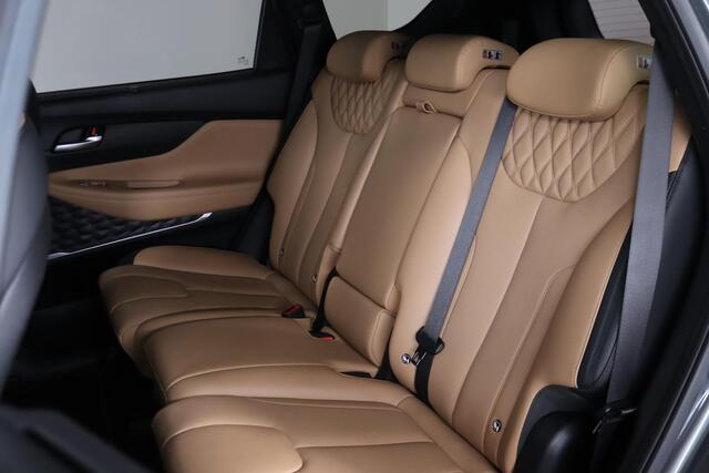 Hyundai SANTA FE 1.6 T-GDI HEV Premium Plus Sky 7-Persoons, Panoramadak, Volleder, 360Camera, Memory, Alcantara hemel,