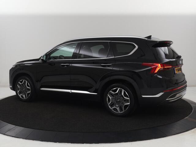 Hyundai SANTA FE 1.6 T-GDI PHEV Premium 7 Persoons | SOH 97,2% | Stoelventilatie | Trekhaak | Head-Up | Leder | Achterbankverwarming | 360 Camera | Carplay | Keyless | Adaptive cruise | Navigatie | Plug In
