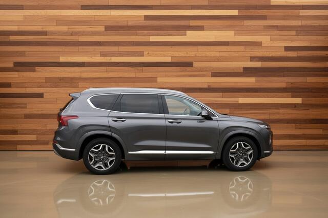 Hyundai SANTA FE 1.6 T-GDI HEV Premium Plus Sky | LEDER | PANORAMA DAK | TREKHAAK