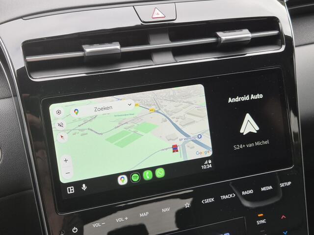 Hyundai TUCSON 1.6 T-GDI PHEV Premium Sky 4WD Automaat / Apple Carplay Android Auto / Glazen schuif- en kanteldak / Rondomzicht camera / Stuur-, Stoel en Achterbankverwarming / Trekgewicht 1350 kg / Stoelventilatie /