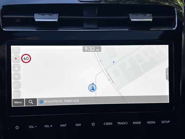 Hyundai TUCSON 1.6 T-GDI PHEV N Line 265 Sky Edition 4WD Automaat / Dealer onderhouden / 1.350 kg trekhaak afneembaar / Panorama schuifdak / Adaptieve CC / Stuur- en stoelverwarming / Apple Carplay Android /