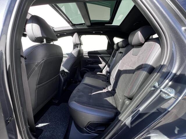 Hyundai TUCSON 1.6 T-GDI PHEV N Line 265 Sky Edition 4WD Automaat / Dealer onderhouden / 1.350 kg trekhaak afneembaar / Panorama schuifdak / Adaptieve CC / Stuur- en stoelverwarming / Apple Carplay Android /