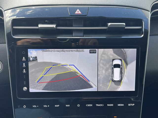 Hyundai TUCSON 1.6 T-GDI PHEV Premium 4WD Automaat / Dealer onderhouden / Afneembare trekhaak 1.350 kg / Elektr. klep en stoelen / Stoelventilatie / Stuur-, stoel- en achterbankverwarming /