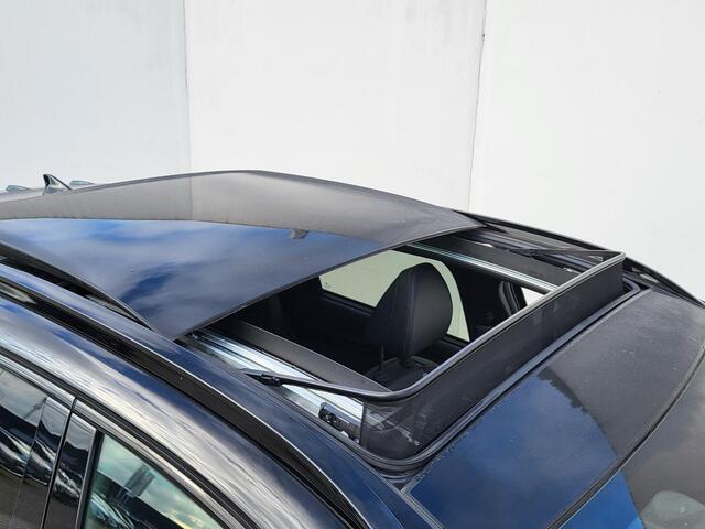 Hyundai TUCSON 1.6 T-GDI PHEV N Line Sky 265 pk 4WD Automaat / Dealer onderhouden / Panorama schuifdak / Navigatie / Camera 360° / Stuur-, stoel- en achterbankverwarming / Stoelventilatie / 19"LM wielen /