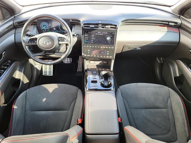 Hyundai TUCSON 1.6 T-GDI HEV N Line Edition 230pk Automaat / Dealer onderhouden / Trekgewicht 1.650 kg / Navigatie / Apple Carplay Android / Achteruitrijcamera / 19" LM Wielen /