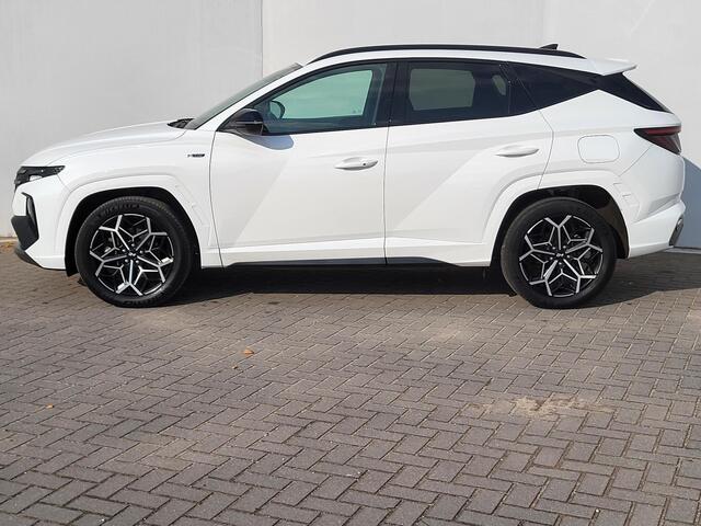 Hyundai TUCSON 1.6 T-GDI HEV N Line Edition 230pk Automaat / Dealer onderhouden / Trekgewicht 1.650 kg / Navigatie / Apple Carplay Android / Achteruitrijcamera / 19" LM Wielen /