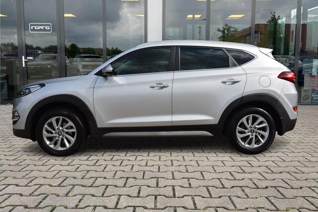 Hyundai TUCSON 1.6 GDi Comfort | Camera | Trekhaak | Winter Pakket |