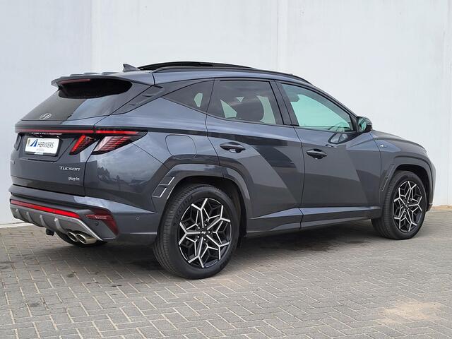Hyundai TUCSON 1.6 T-GDI PHEV N Line Sky 4WD Automaat / Dealer onderhouden / Afn. trekhaak 1.350 kg / Panoramadak / Premium Audio / 19" velgen / Stuur-, voorstoel-, achterbankverwarming / Stoelventilatie / Navigatie / Apple Carplay / Android Auto
