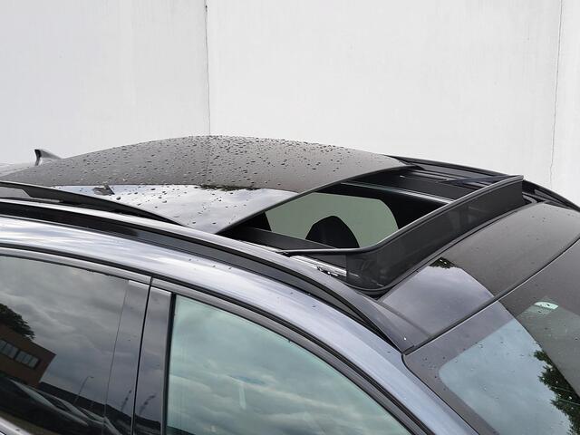 Hyundai TUCSON 1.6 T-GDI PHEV N Line Sky 4WD Automaat / Dealer onderhouden / Afn. trekhaak 1.350 kg / Panoramadak / Premium Audio / 19" velgen / Stuur-, voorstoel-, achterbankverwarming / Stoelventilatie / Navigatie / Apple Carplay / Android Auto