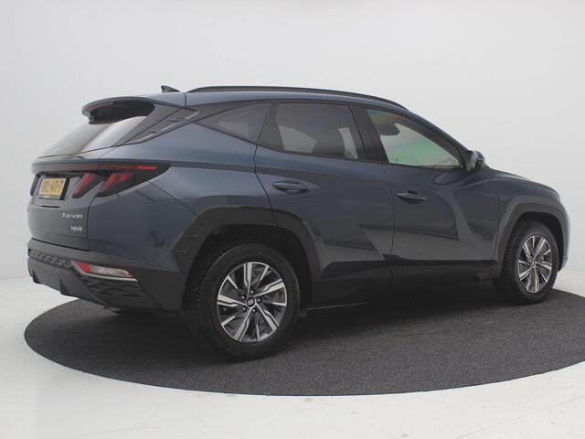 Hyundai TUCSON 1.6 T-GDI HEV i-Motion Automaat / Dealer onderhouden / Trekgewicht 1.650 kg / Navigatie middels Apple CarPlay & Android Auto / Adaptieve Cruise Control / LMV / Achteruitrijcamera /