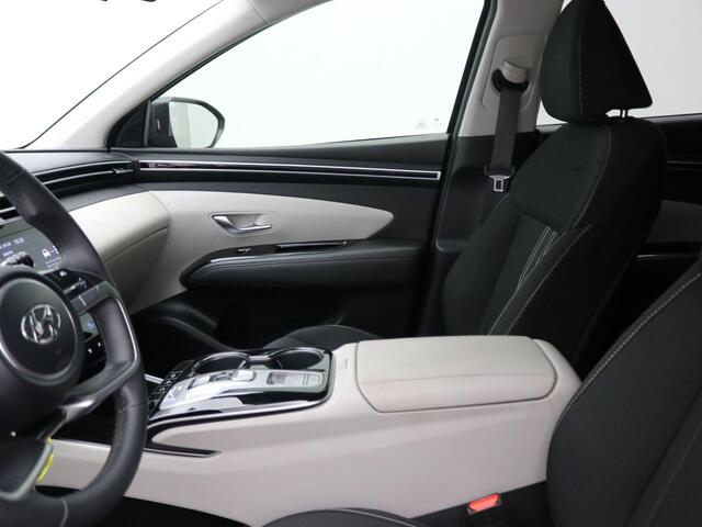 Hyundai TUCSON 1.6 T-GDI HEV i-Motion Automaat / Dealer onderhouden / Trekgewicht 1.650 kg / Navigatie middels Apple CarPlay & Android Auto / Adaptieve Cruise Control / LMV / Achteruitrijcamera /