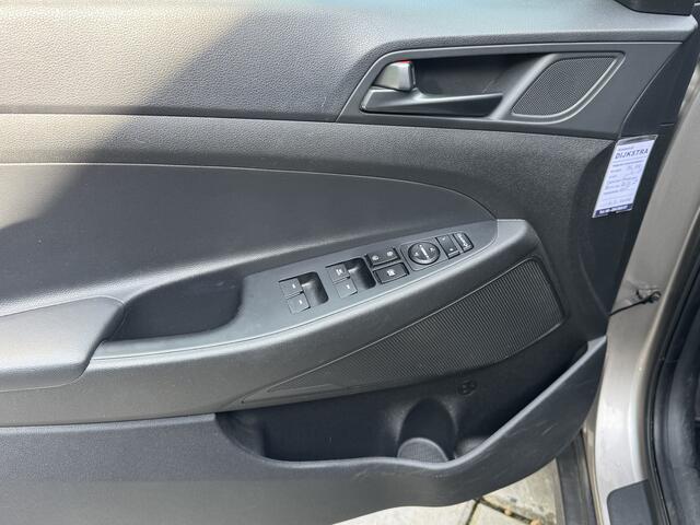 Hyundai TUCSON 1.6 T-GDi 177pk H6 Premium Navigatie Trekhaak Stoelverwarming
