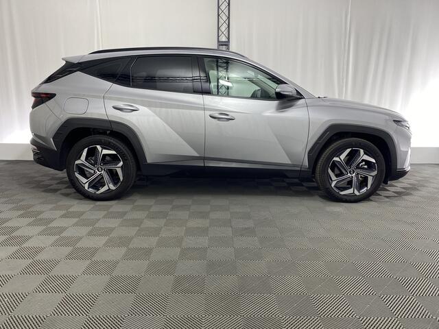 Hyundai TUCSON 1.6 T-GDI PHEV Comfort 4WD Automaat | Apple carplay | Stoelverwarming | Navi | Cruise | DAB