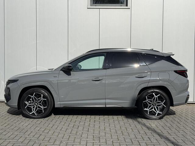 Hyundai TUCSON 1.6 T-GDI PHEV N Line Sky 4WD / Elektr. verstelbare voorstoelen / 19' LM met All Season banden / Open dak / Stoelverwarming en ventilatie / 360 camera / Dealer onderhouden /