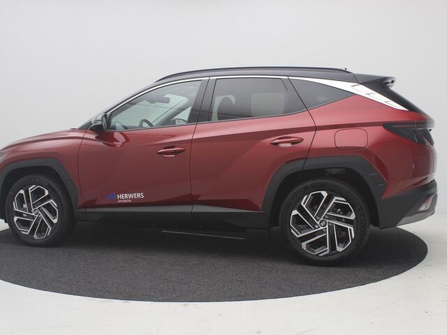 Hyundai TUCSON 1.6 T-GDI PHEV Comfort Smart / Adaptieve Cruise Control / Navigatie / 19" LMV / Stoelverwarming voor / Stuurwielverwarming / Automatische Achterklep / Parkeersensoren voor & Achter /