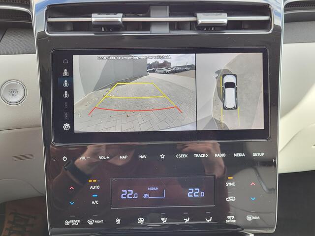Hyundai TUCSON 1.6 T-GDI HEV 230pk Premium Sky Automaat / Dealer onderhouden / 1650KG Trekgewicht / Schuif-/Kanteldak / Elektr. Achterklep / Lederen Bekleding / Rondomzicht Camera / Android Auto / Apple Carplay