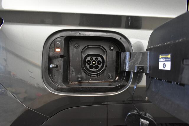 Hyundai TUCSON 1.6 T-GDI PHEV Comfort 4WD Cam Navi Key-Less Adaptive Cruise