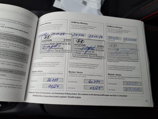 Hyundai TUCSON 1.6 T-GDI PHEV N Line Sky 4WD / Dealer onderhouden / Glazen schuif- en kanteldak / Stuur-, stoel- en achterbankverwarming / Trekgewicht 1350 kg / Stoelventilatie / Adaptief CC /