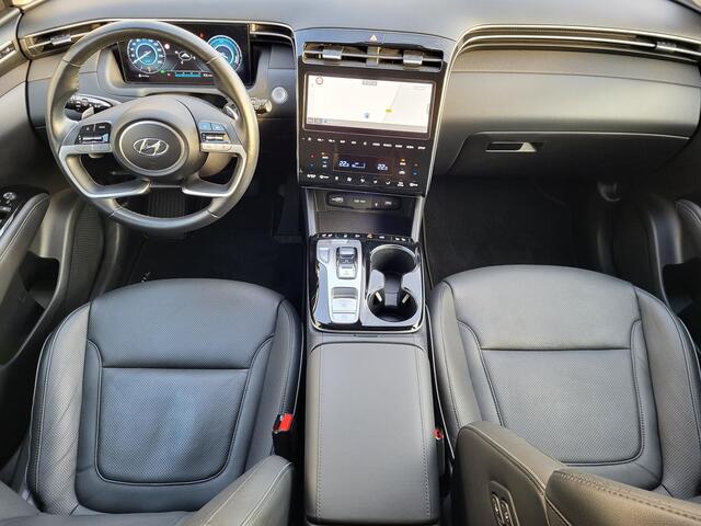 Hyundai TUCSON 1.6 T-GDI PHEV Premium 4WD Automaat / Dealer onderhouden / Trekgewicht 1.350 kg / 360° camera / Krell Audio / Stuur,- achterbank,- en voorstoelverwarming / Geventileerde voorstoelen / Android Auto / Apple Carplay