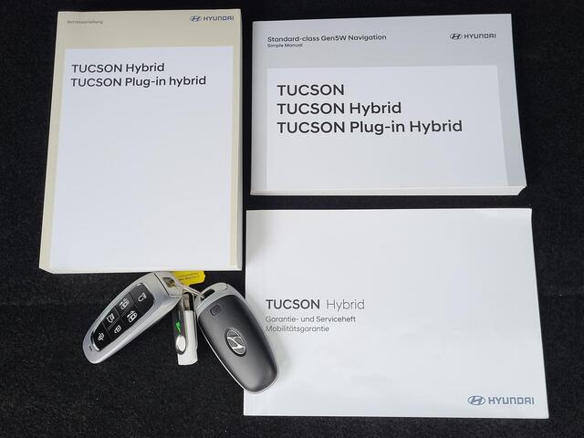 Hyundai TUCSON 1.6 T-GDI PHEV Premium 4WD Automaat / Dealer onderhouden / Trekgewicht 1.350 kg / 360° camera / Krell Audio / Stuur,- achterbank,- en voorstoelverwarming / Geventileerde voorstoelen / Android Auto / Apple Carplay